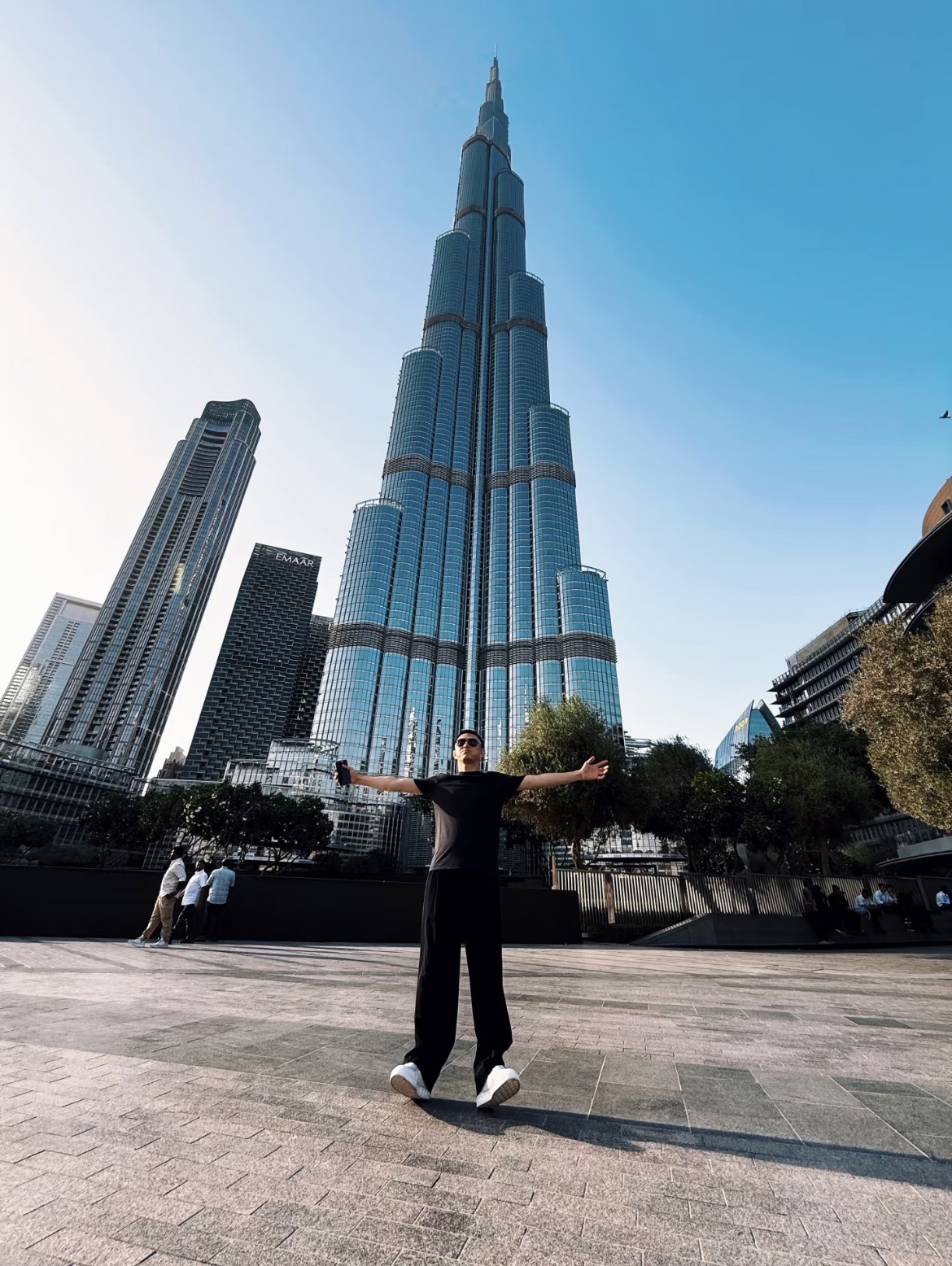 Exploring Global Destinations: Zhangye in Amsterdam, Los Angeles, and Dubai 17 Dubai 1
